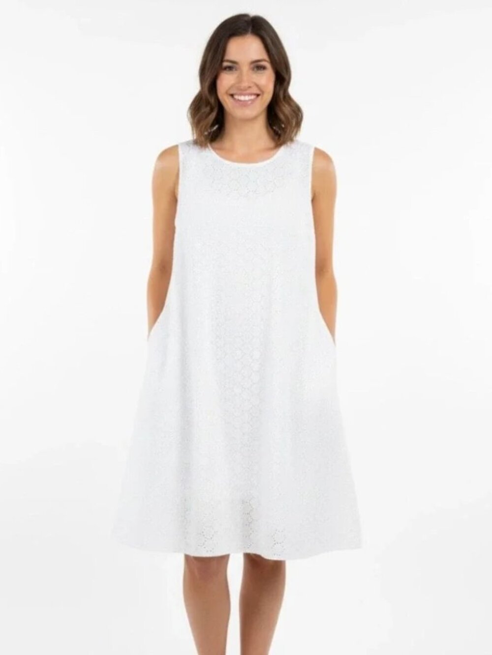 Liz Claiborne 0X to 1X White Eyelet Pocket Dress